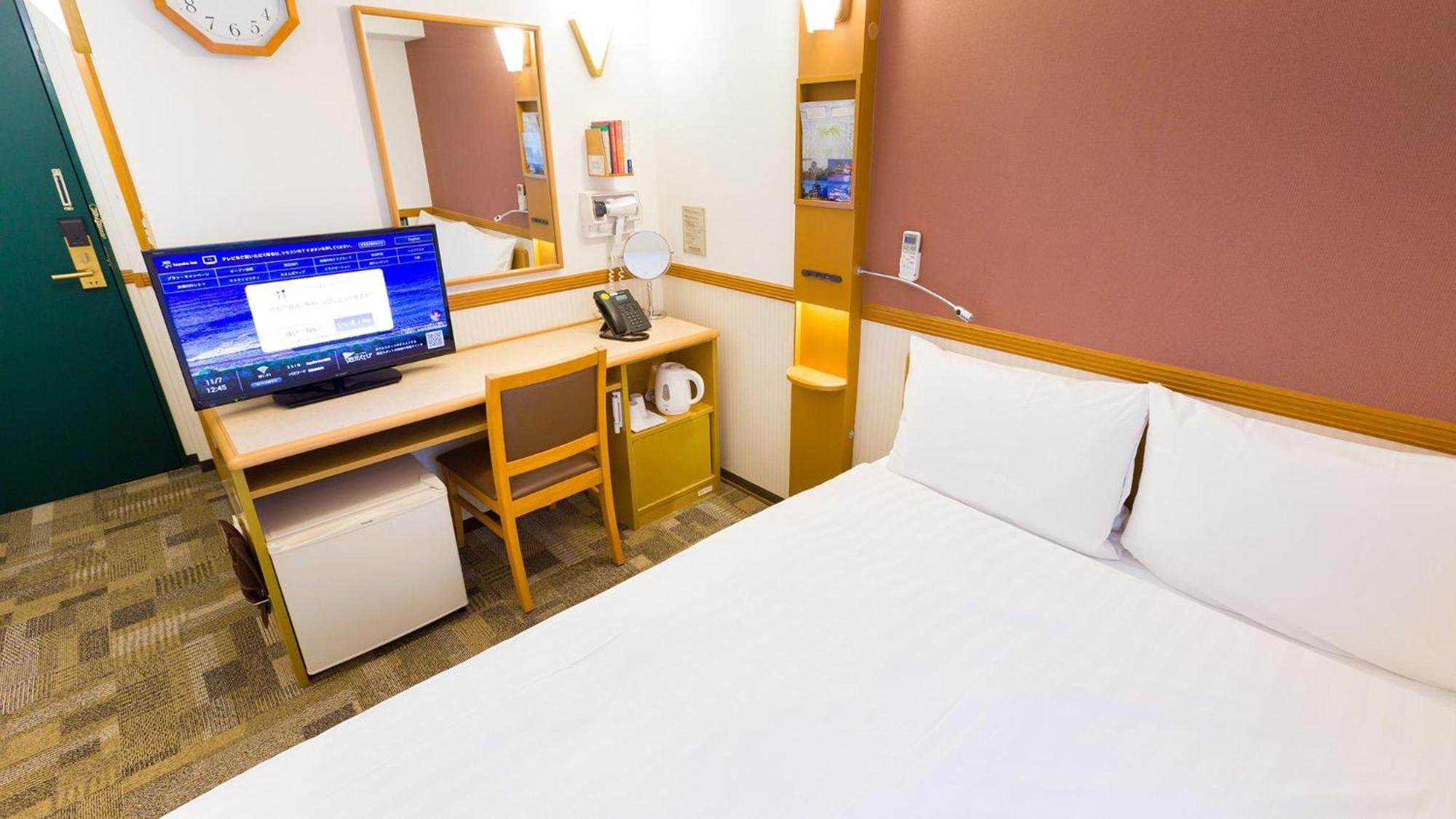 Toyoko Inn Toyohashi Eki Higashi Guchi Номер фото